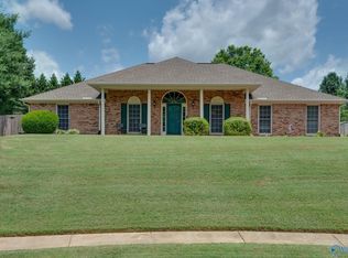 145 Foxridge Dr, Harvest, AL 35749