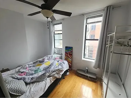 534 W 50th St #5E Photo 1
