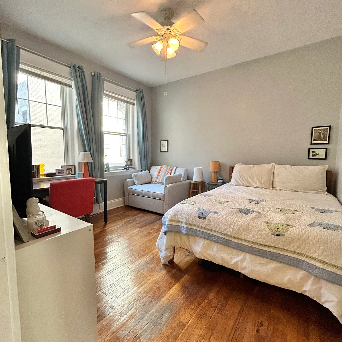 Building Photo - 1572 Commonwealth Ave #3