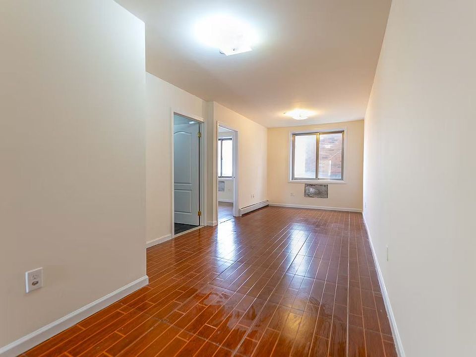 1st image of 4123 Haight St Floor 2