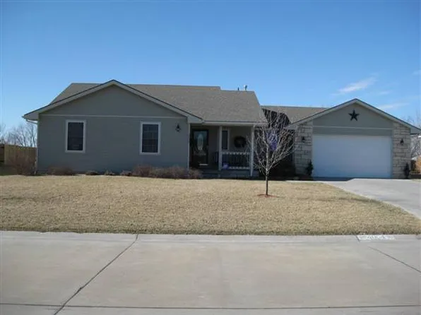 4004 Bald Eagle Dr, Manhattan, KS 66502