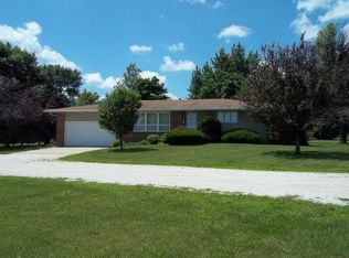 3640 350th St, Farnhamville, IA 50538