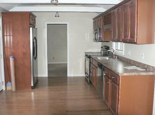 78 Chestnut Hill Rd, Rochester, NH 03867