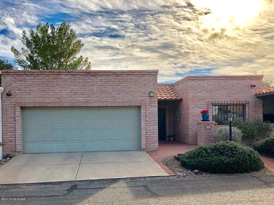 1st image of 725 W Camino Del Poso