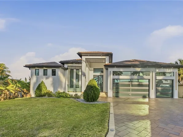 4907 Santa Monica Court Cpe, Coral, FL 33904