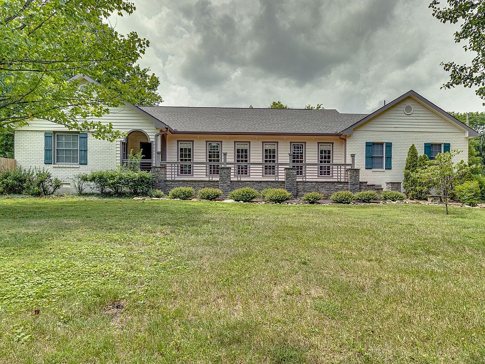 1st image of 724 Tahlena Ave