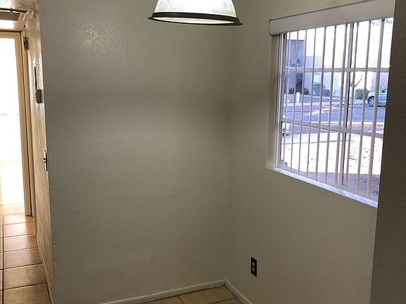 5th image of 2844 E Monte Cristo Ave APT 101