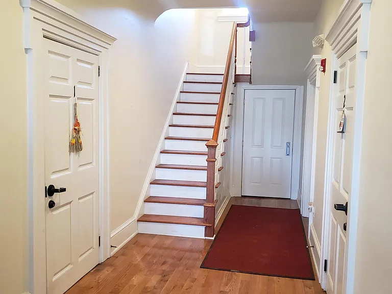 439 E Lincoln Hwy #3 — Photo 7