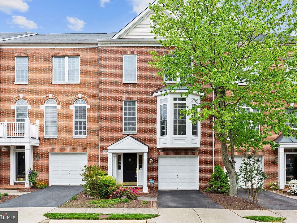 1st image of 4287 Park Green Ct