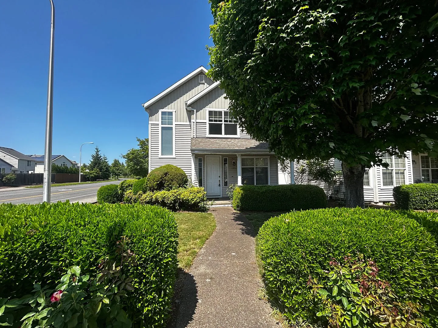 16987 SW Kattegat Dr photo 1