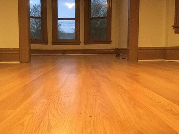 2nd image of 484 Busti Ave #2
