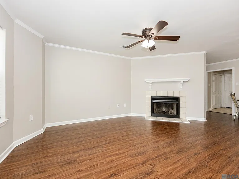 10062 Jefferson Hwy #B — Photo 4