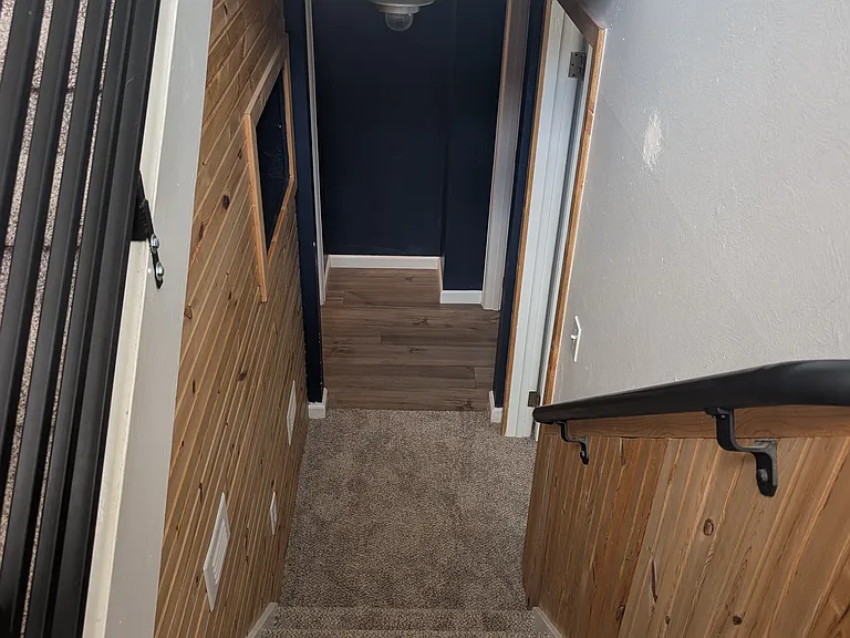 914 W Jefferson St — Photo 43