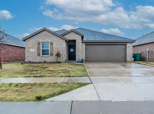 812 Roland Dr, Fate, TX 75189