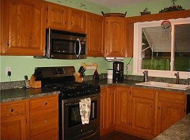 4th image of 2380 Saratoga Dr