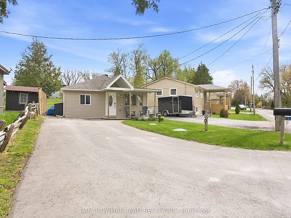 3rd image of 513 View Lake Rd