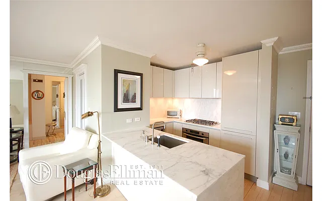Rented by Douglas Elliman | media 5
