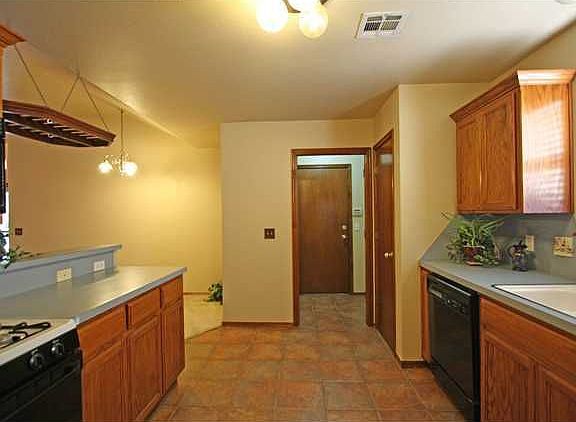 3rd image of 10205 Banff Way