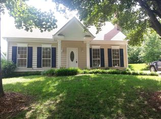 845 Brattleboro Ct, Charlotte, NC 28217