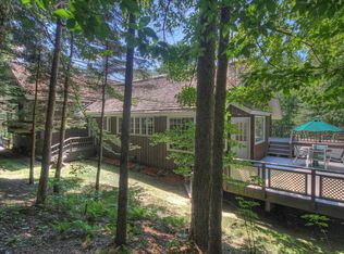 311 Sugar House Rd, Stowe, VT 05672