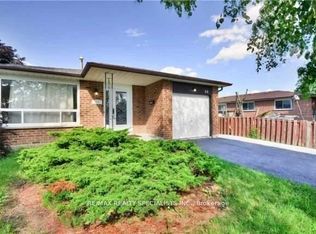 13 Montjoy Cres, Brampton, ON L6S 3E5