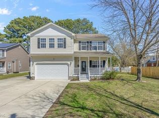 14 Janet Dr, Hampton, VA 23666