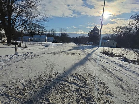 4th image of 1482 Mitson Blvd
