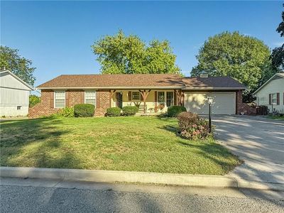 1251 E Crestview Dr, Maryville, MO, 64468