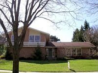 2nd image of 612 Pebblebrook Ln