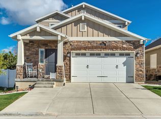 1203 E Roma Dr, Fruit Heights, UT 84037