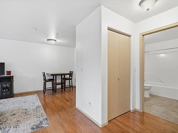 5th image of 304 N Greensferry Rd #A207