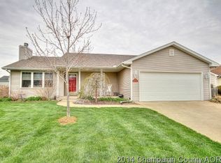500 Sherwood Dr, Saint Joseph, IL 61873