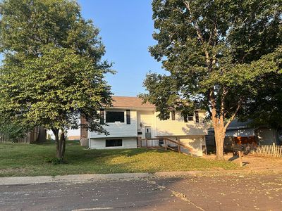 1204 Franklin Dr, Weston, MO, 64098