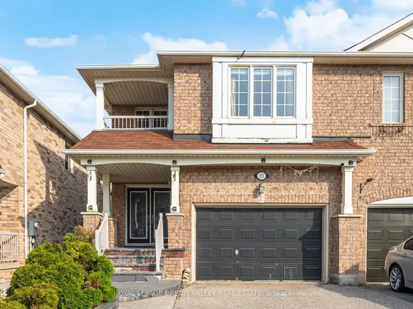 23 Capistro St, Brampton, ON L7A 3J2