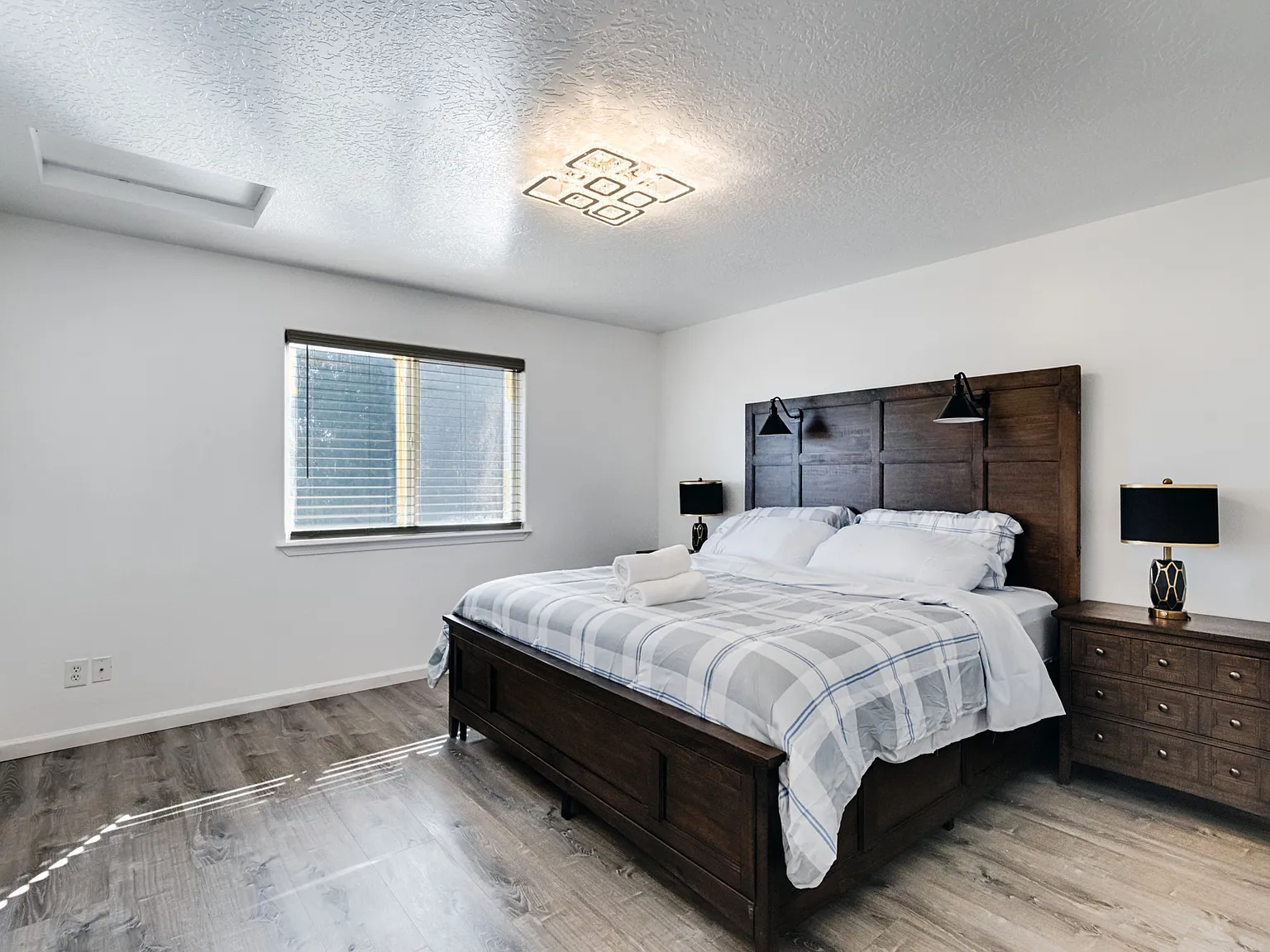 4 bed, 1568 sqft, $3,000 — Photo 4