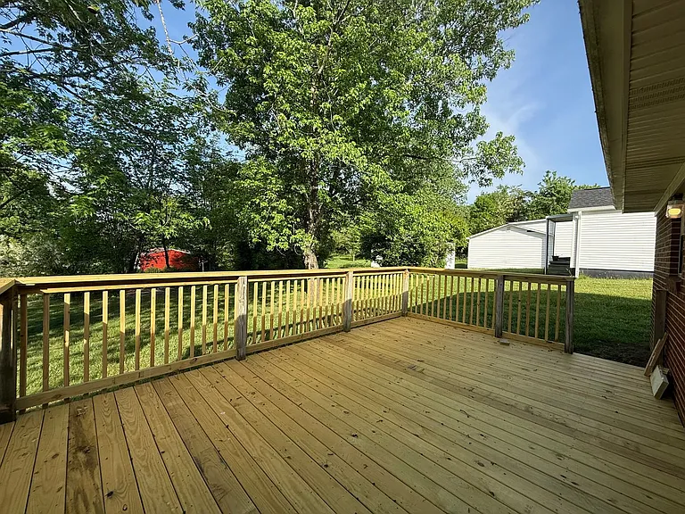 518 Scenic Dr — Photo 20