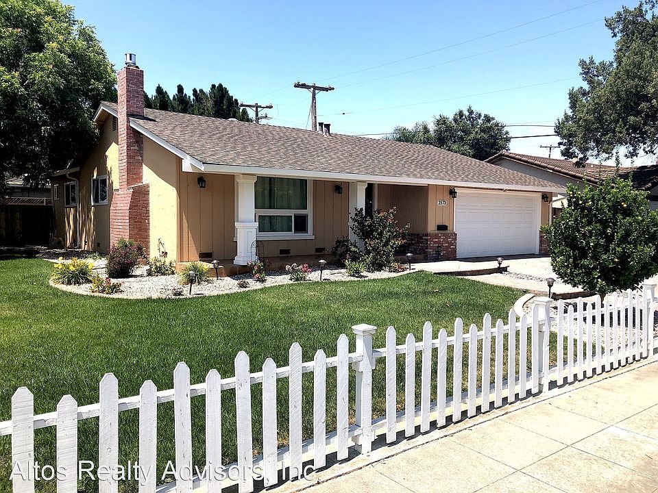 1st image of 2573 Gallup Dr