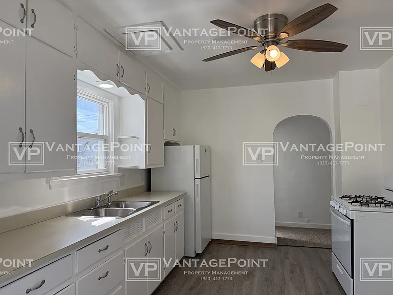 820 N Irwin Ave — Photo 7