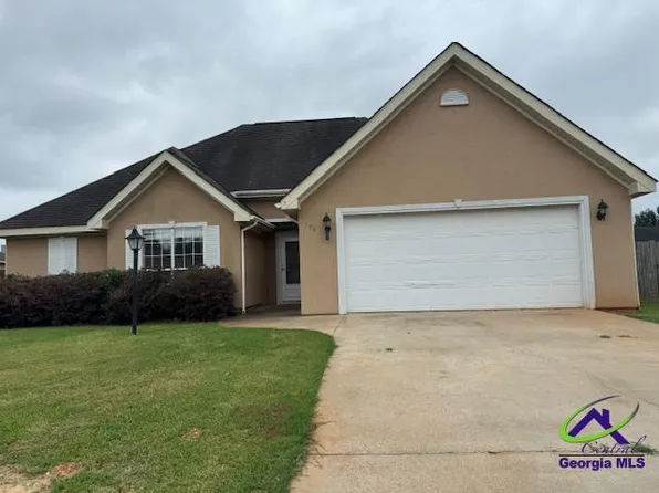 104 Melissa Ln, Warner Robins, GA 31088