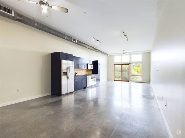 2124 E 6th St UNIT 308