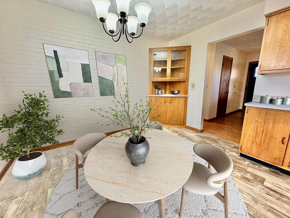 216 North Willard Avenue, Janesville, WI 53548 MLS 1967653 Zillow