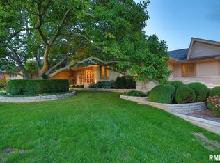 5404 N Prospect Rd, Peoria, IL 61614