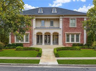 240 Trimble Crest Dr, Sandy Springs, GA 30342