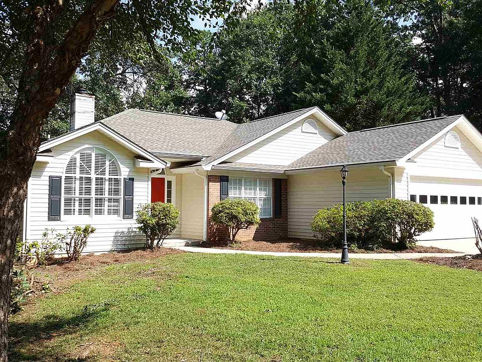 1st image of 395 Thornwood Cir