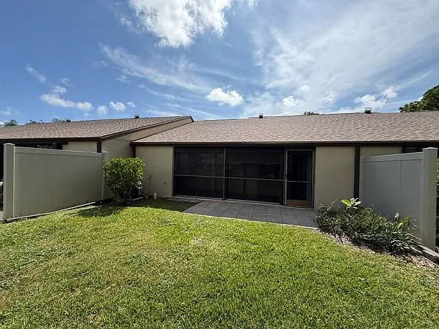 1028 Green Pine Blvd #D — Photo 28