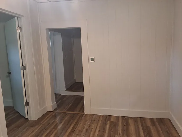109 E Main St — Photo 7