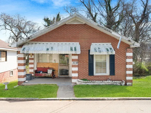319 W Chilhowie Ave, Johnson City, TN 37604
