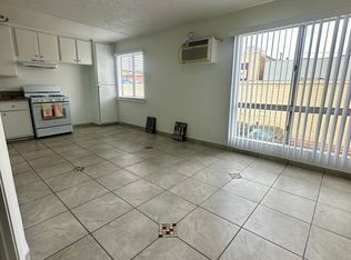 15324 Vanowen St #29, Van Nuys, CA 91406