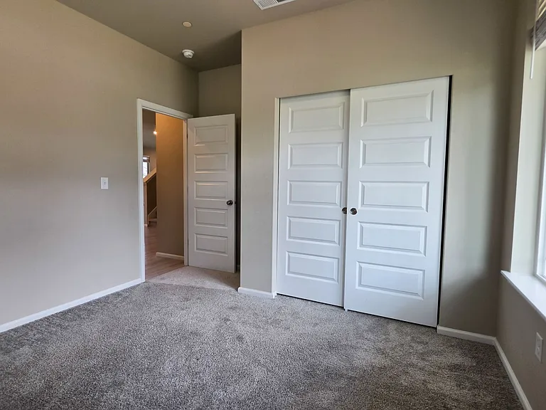 4342 Acacia Ln SE — Photo 12