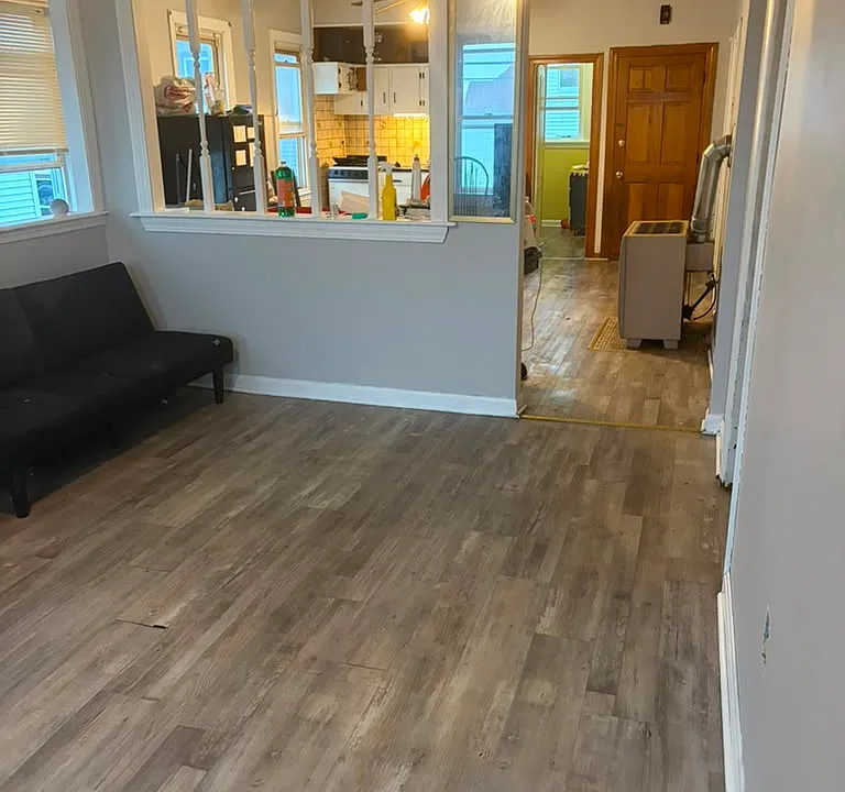 475 N Front St #3